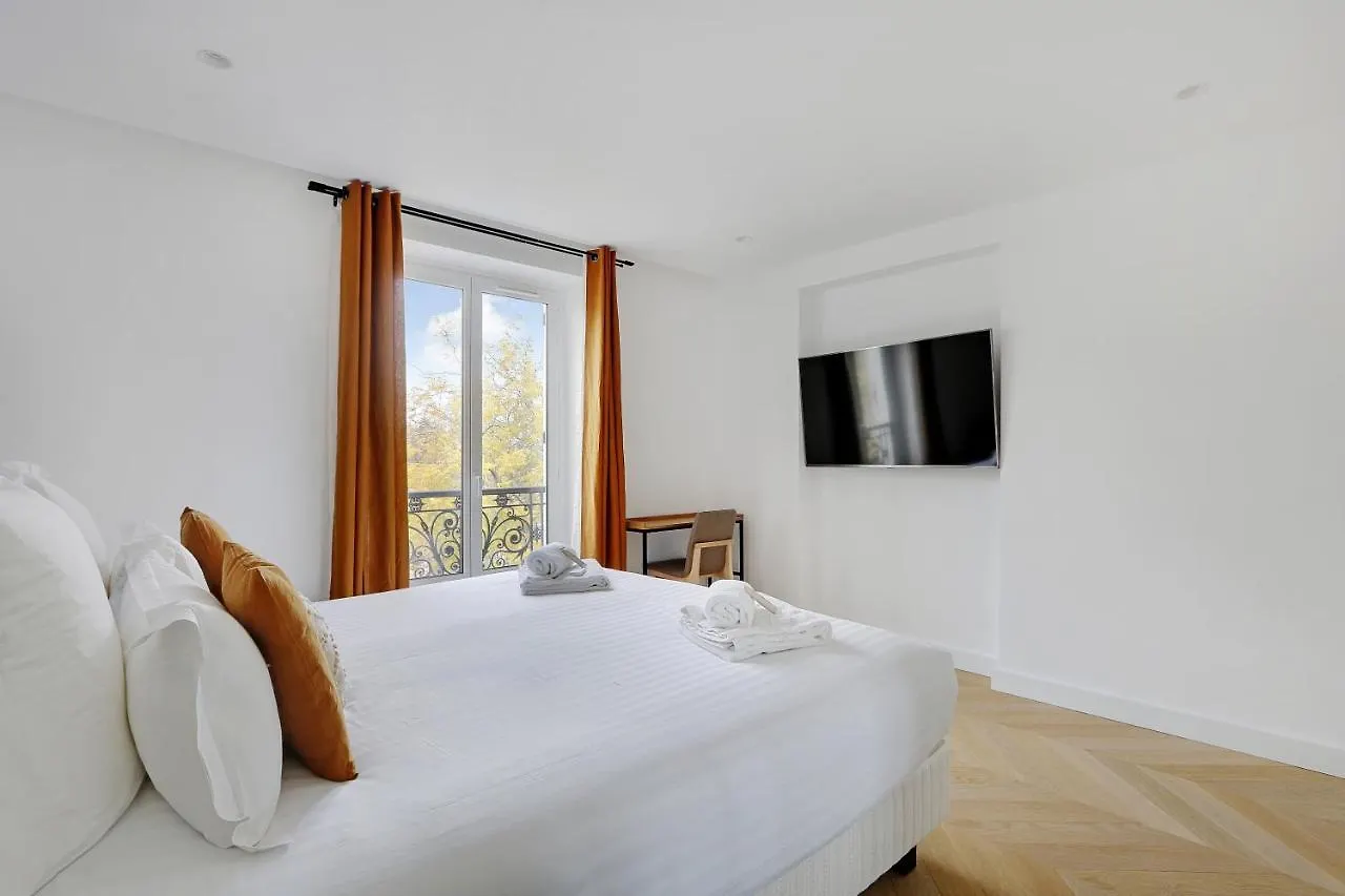 Pick A Flat'S Apartment On Place Du Tertre Parigi 0*,